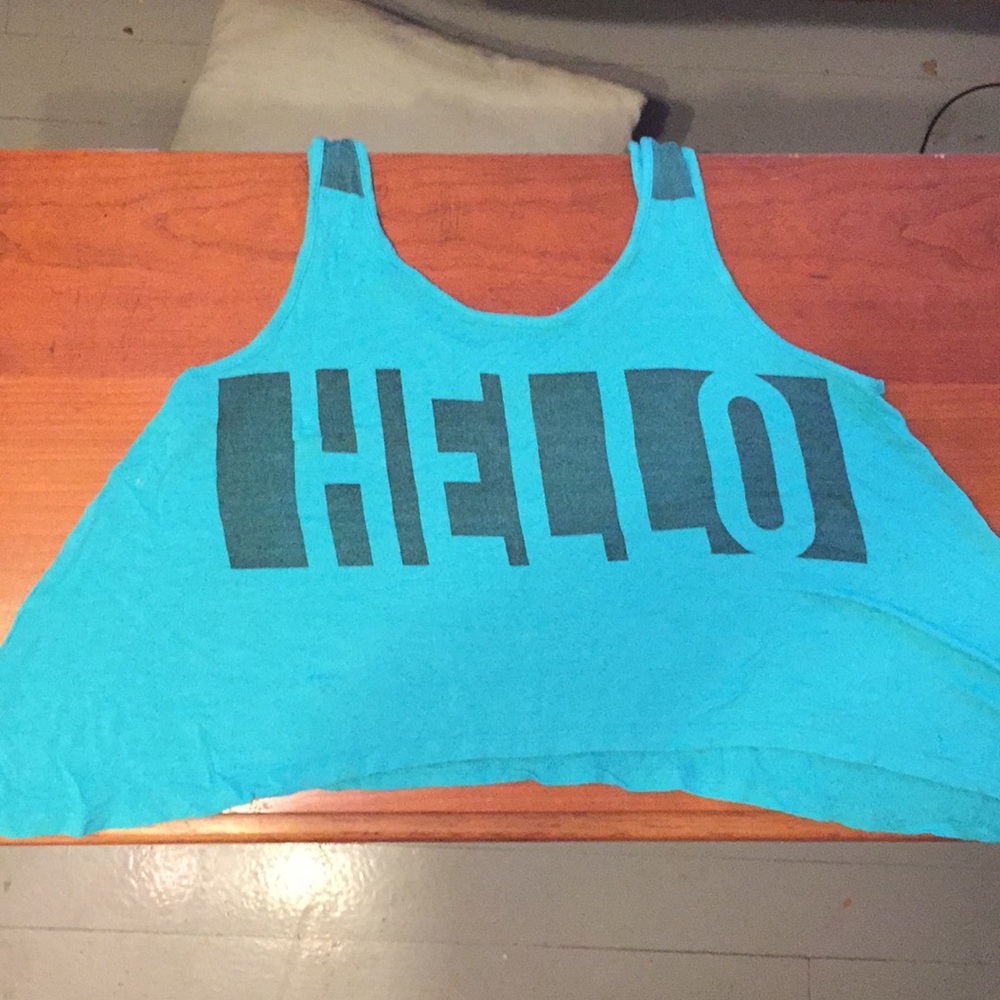 HELLO tank top Forever21